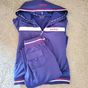 Navy BCBG sweatsuit Small